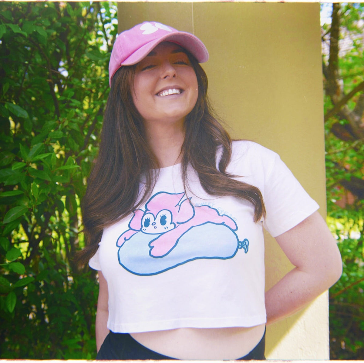 CONDOM FLOAT NUTTI CROPPED TEE (WHITE)